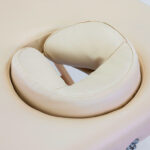 Sulankstomas medinis masažo stalas Panda 70 Comfort Face Hole Vinyl Flex K033, smėlio spalvos - Image 5